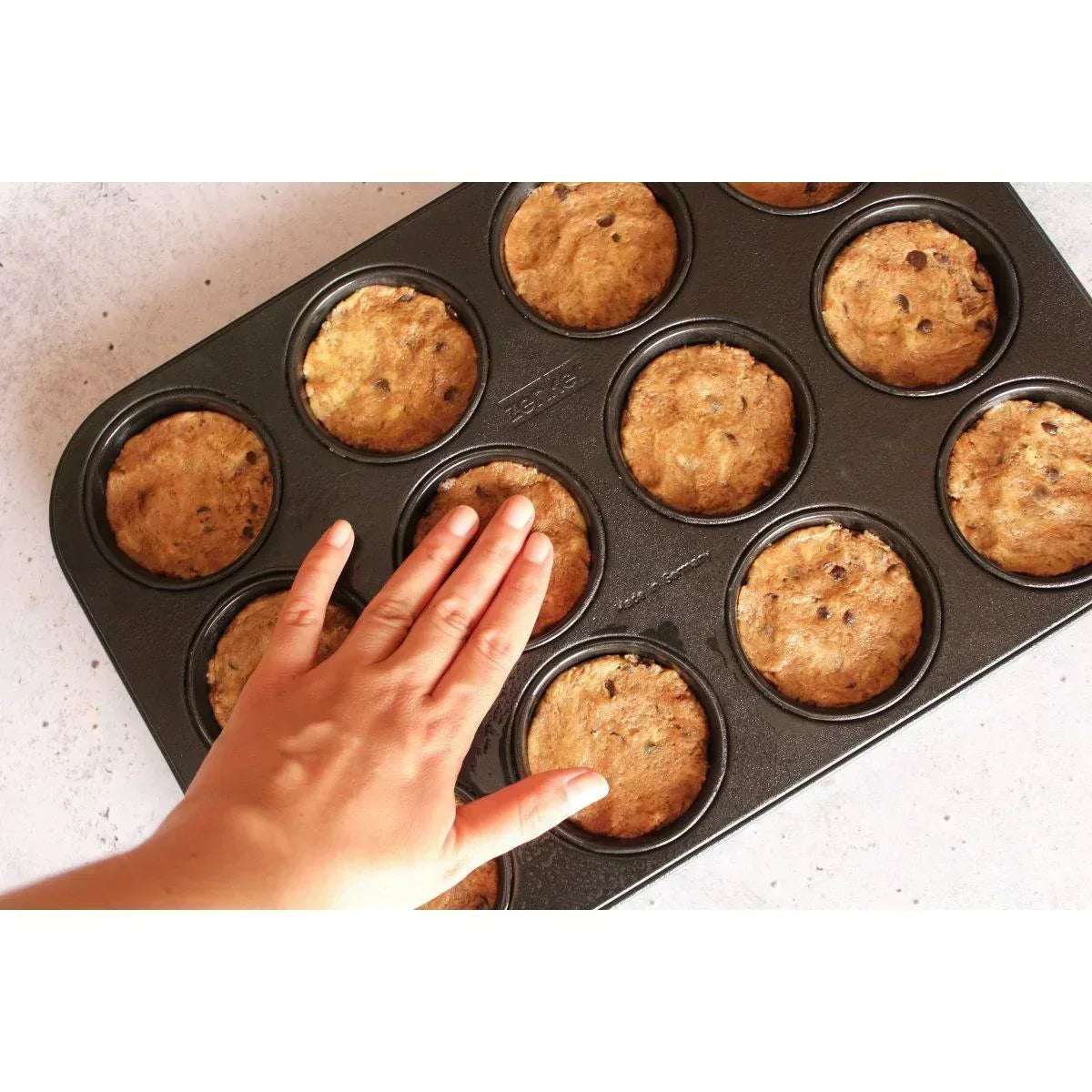 Bakvorm Rum Baba Zenker 12 Stuks | Mini Savarins | RVS Teflon - Dahomy.nl