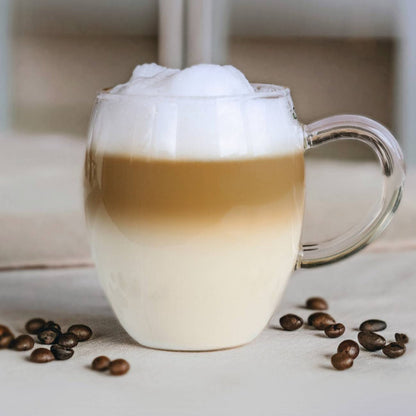 Creano theeglas 400ml gevuld met cappuccino - veelzijdig voor warme dranken

