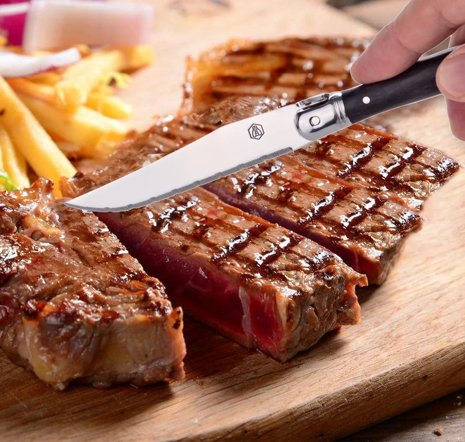 set van 6 hoogwaardige steakmessen RVS lemet en houten handvat 23 cm lang