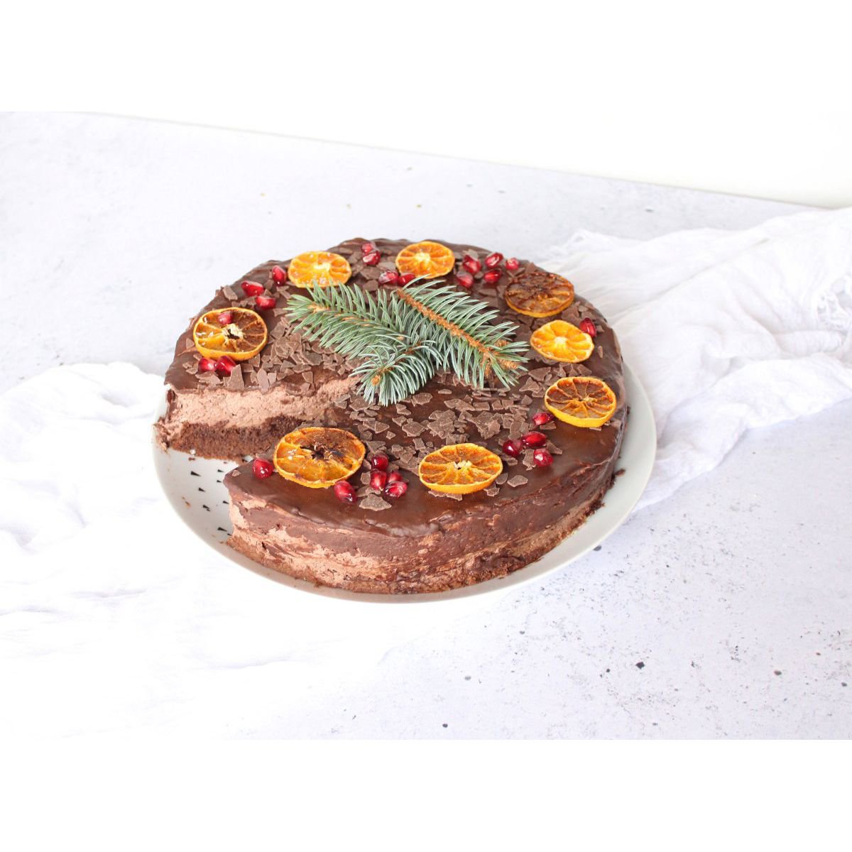 Zenker springvorm met scharniermechanisme en gebak in detail

