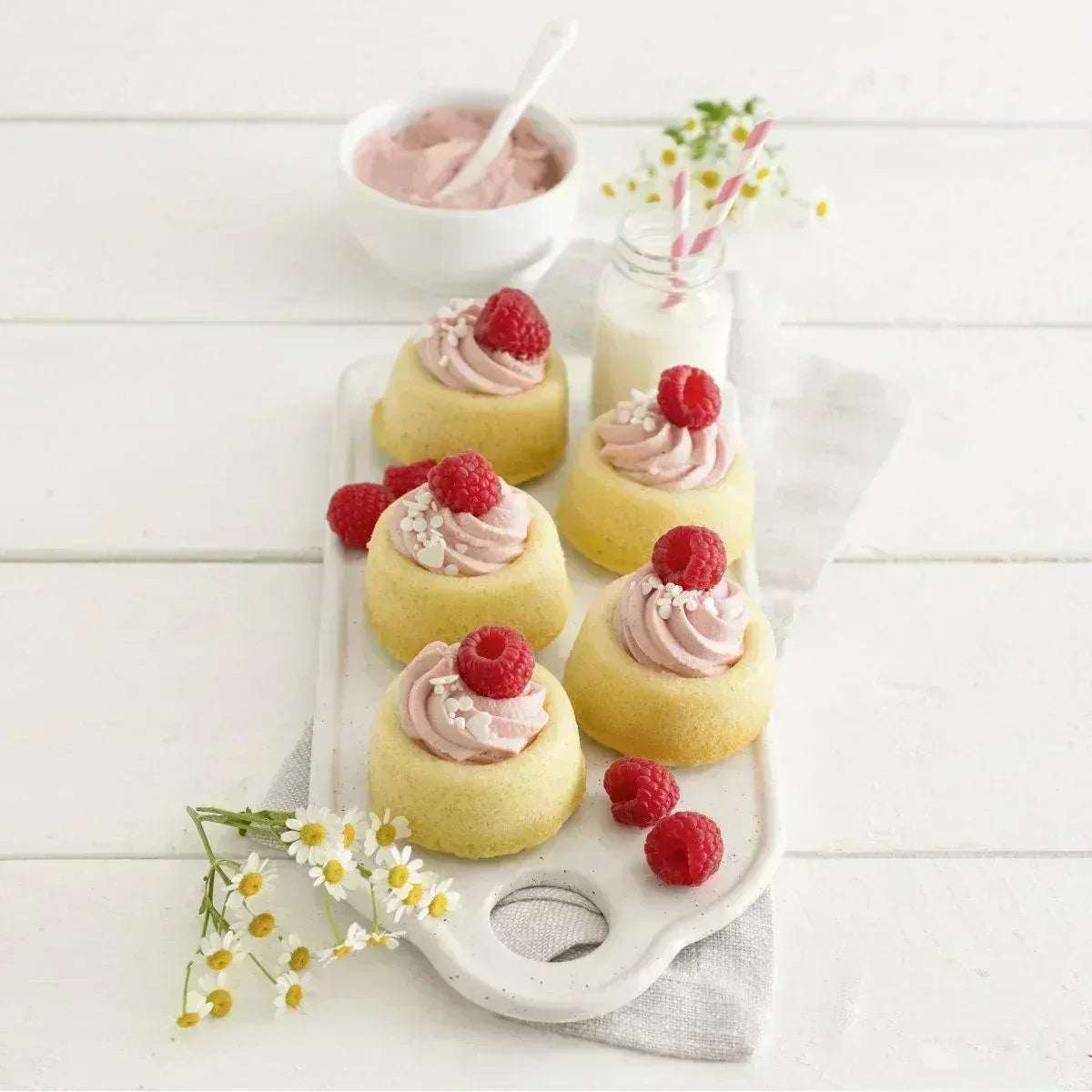 Bakvorm Rum Baba Zenker 12 Stuks | Mini Savarins | RVS Teflon - Dahomy.nl