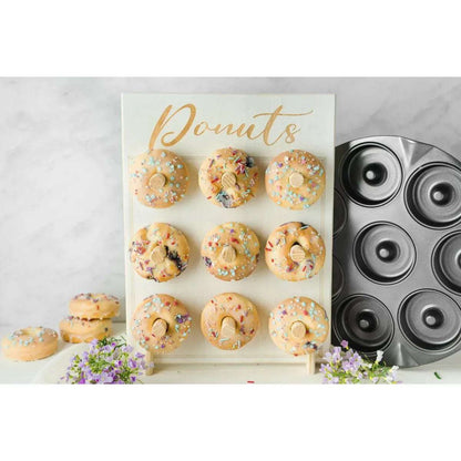 Maak heerlijke donuts met de Zenker Donutvorm - 8 holtes - Dahomy.nl